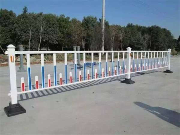 道路護欄